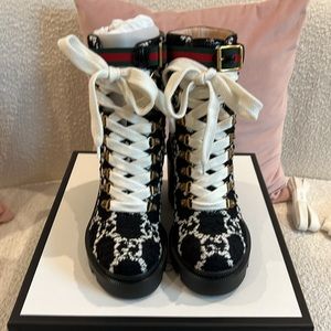 Gucci Tweed Combat Boots - BRAND NEW - 37 - Black and White